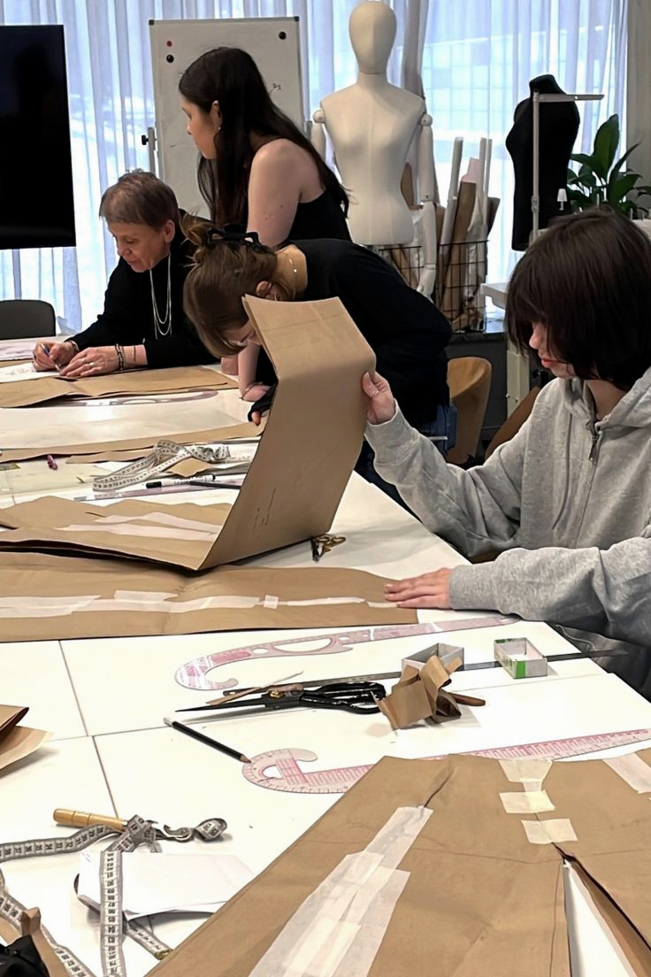 Apģērbu dizaina studija cipejahub.com